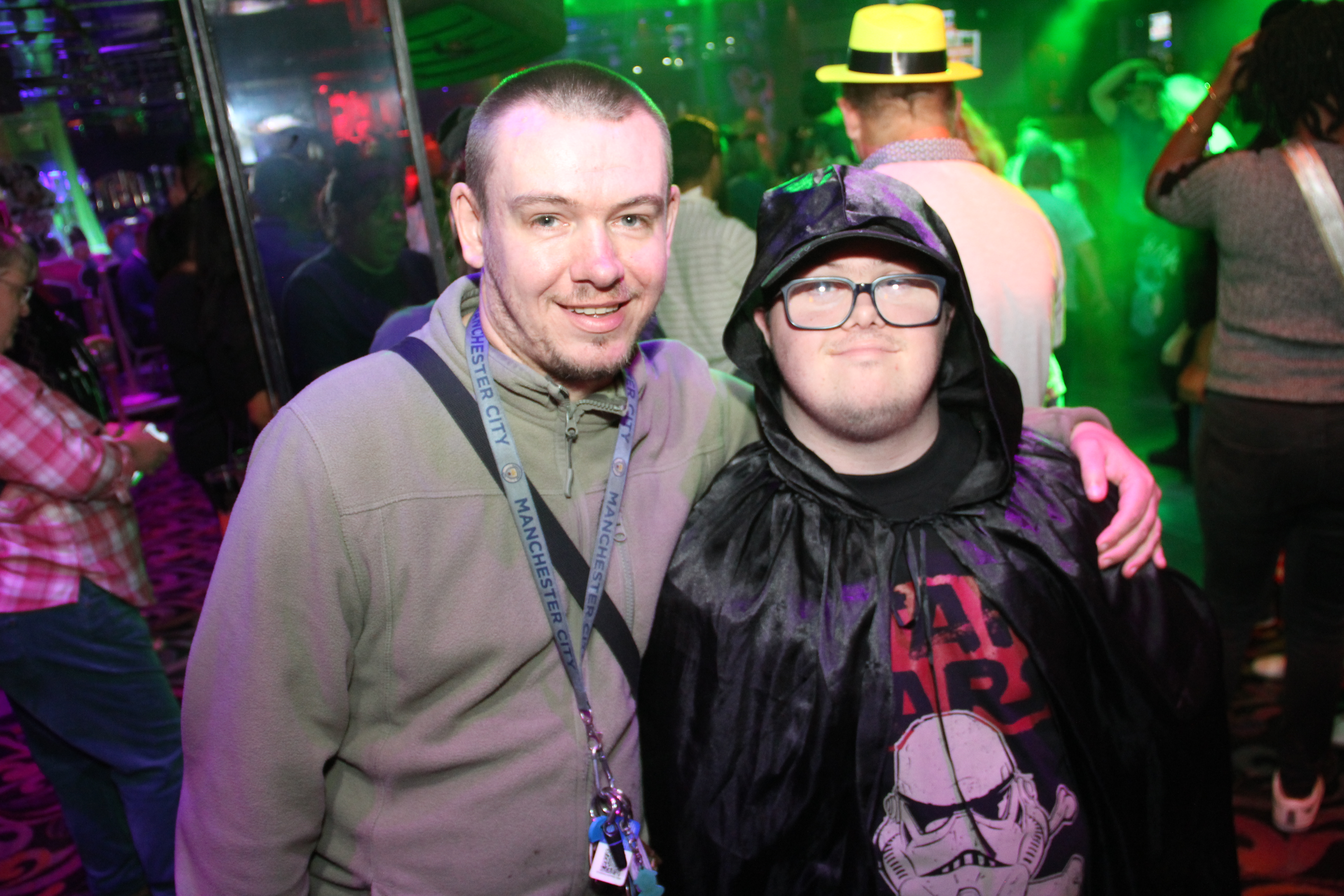 Sen Night Photos at Acapulco Easter / Easter Party