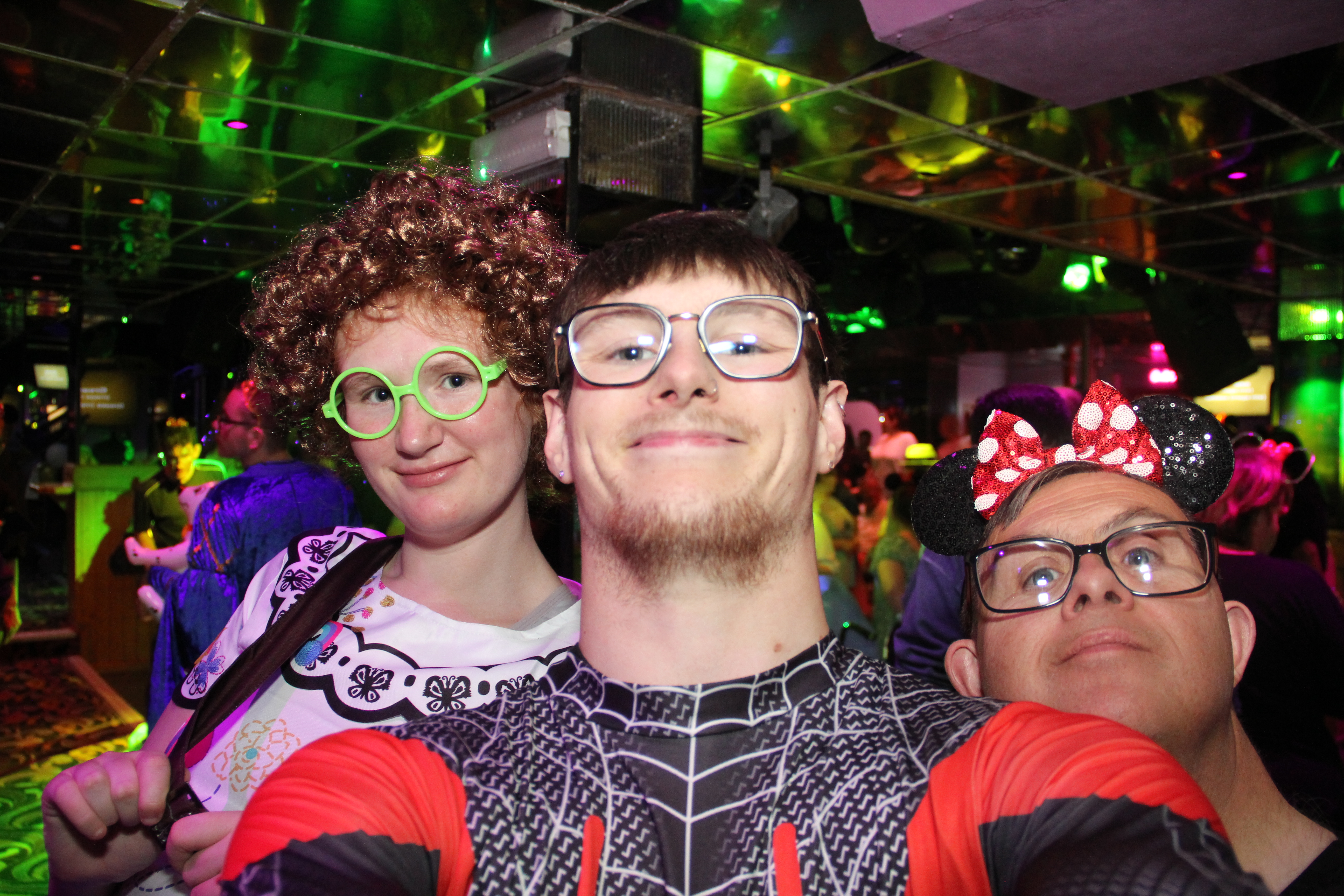 Sen Night Photos at Acapulco Easter / Easter Party