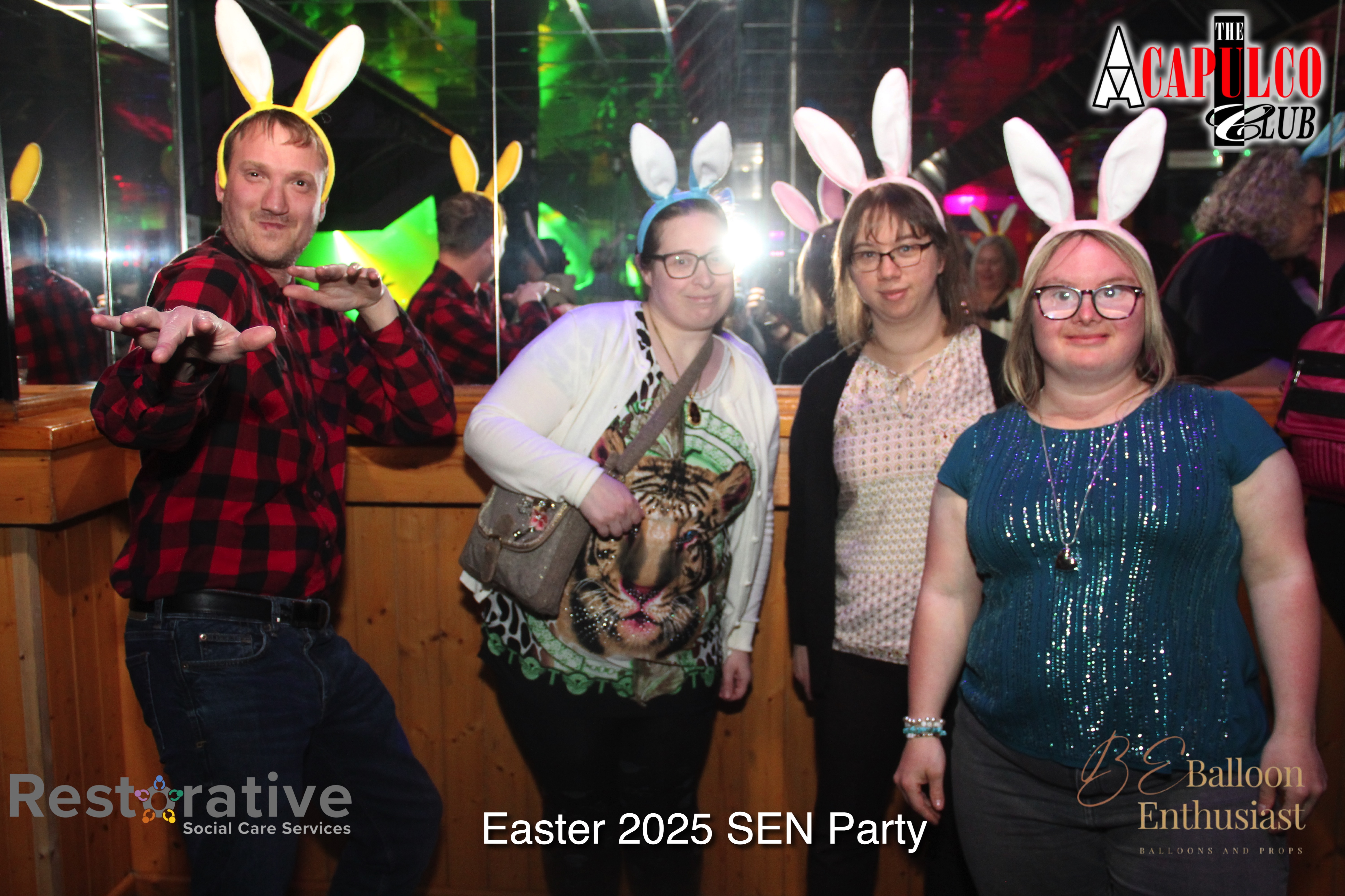 Sen Night Photos at Acapulco Easter / Easter Party