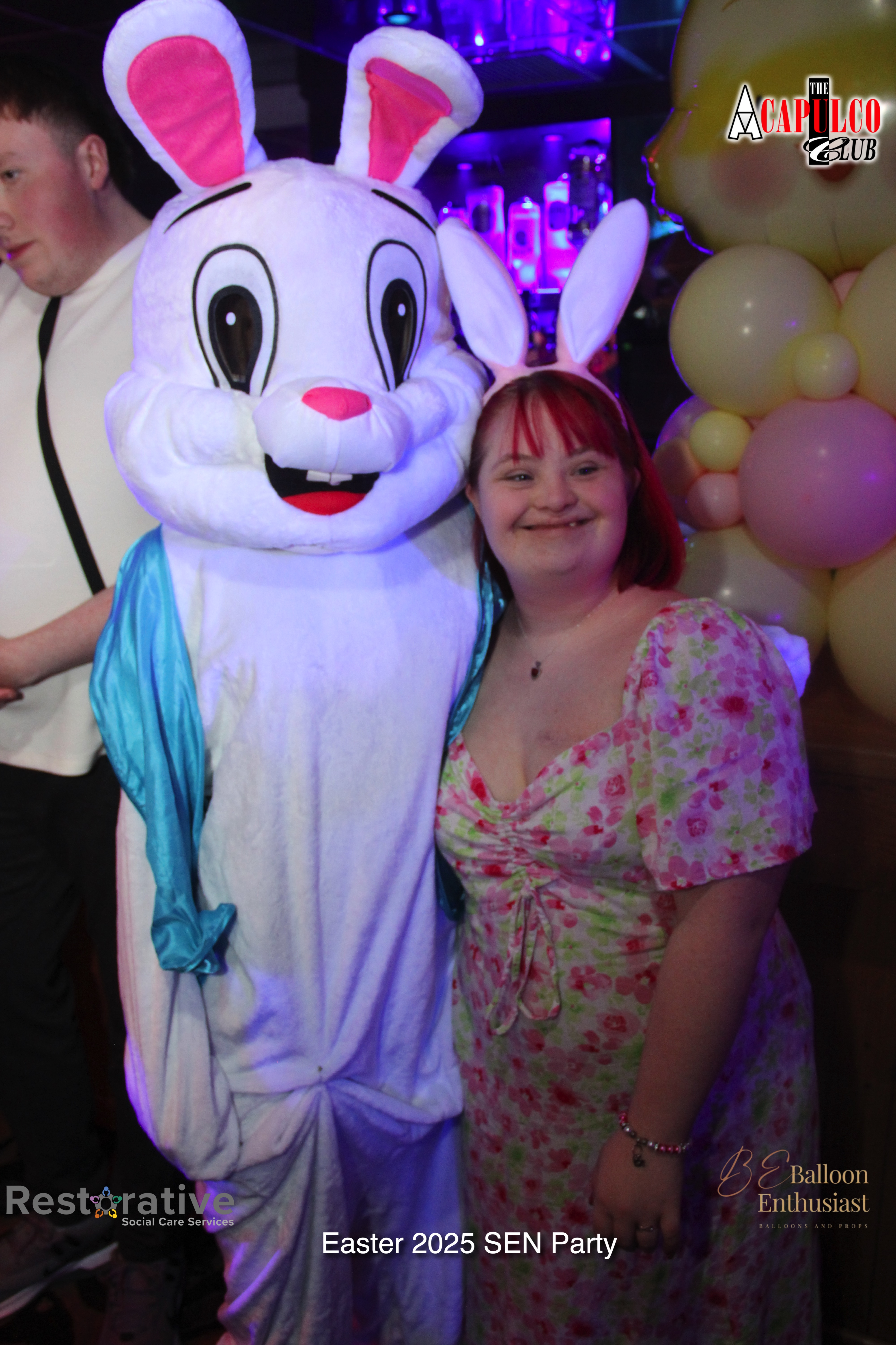 Sen Night Photos at Acapulco Easter / Easter Party