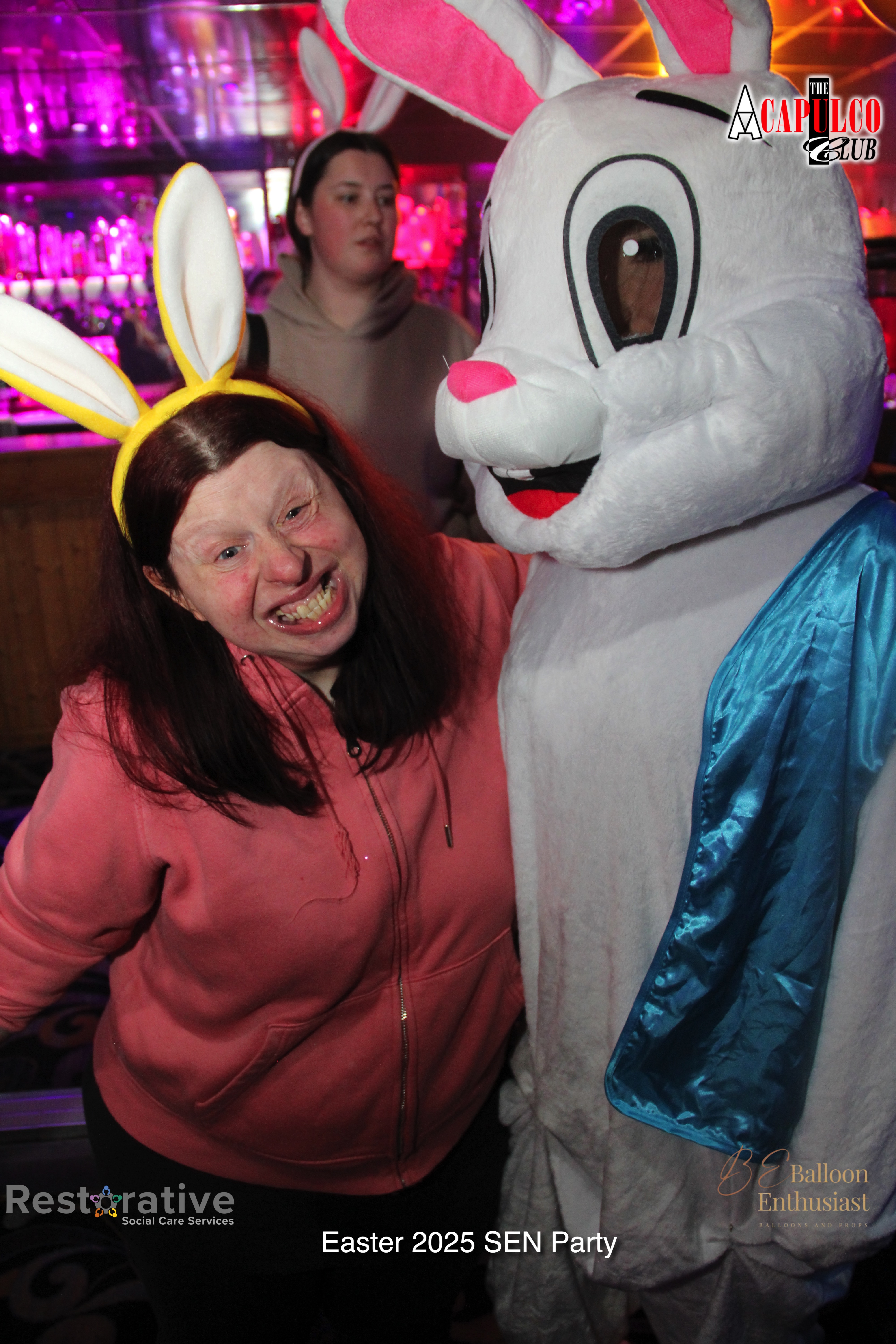Sen Night Photos at Acapulco Easter / Easter Party