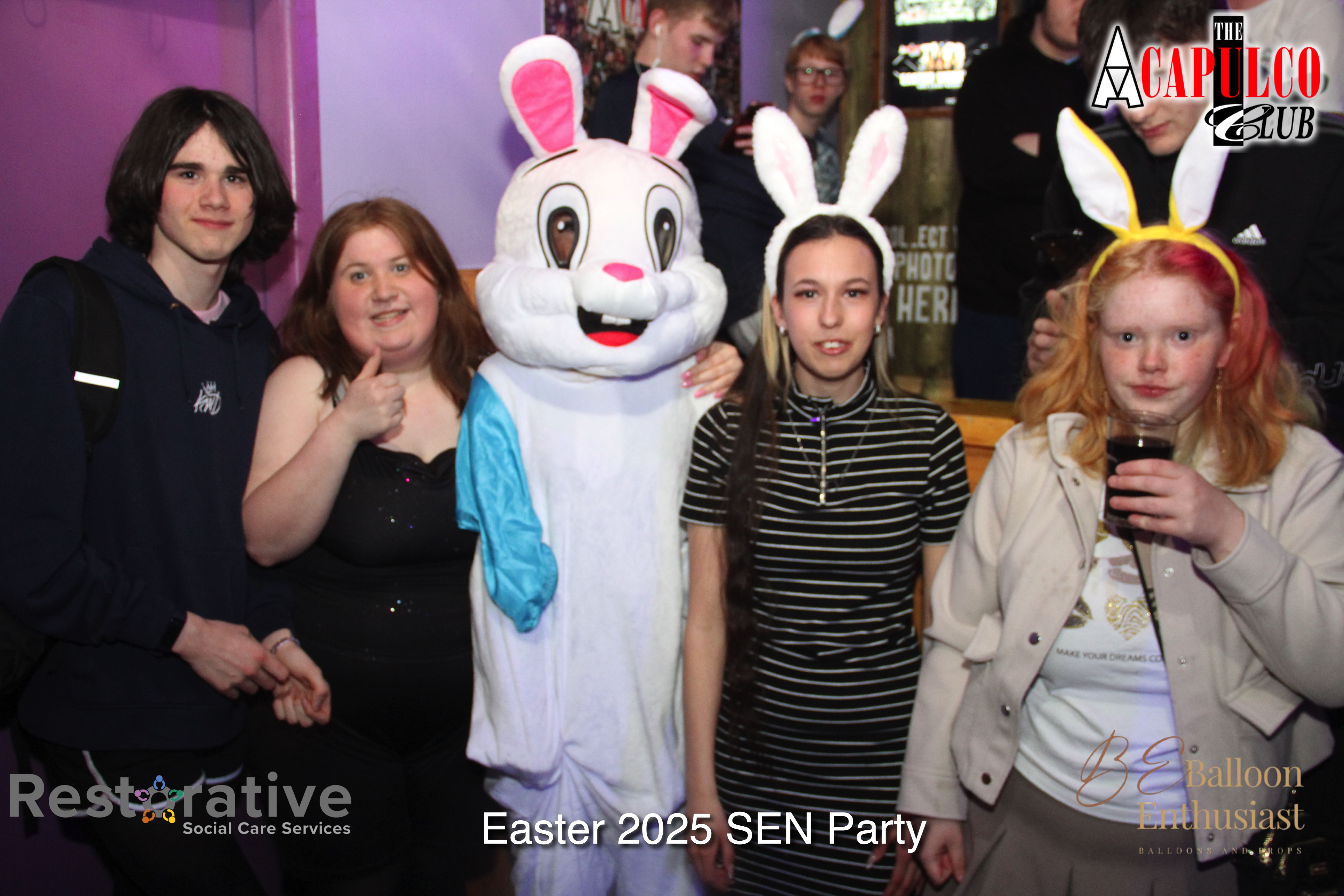 Sen Night Photos at Acapulco Easter / Easter Party