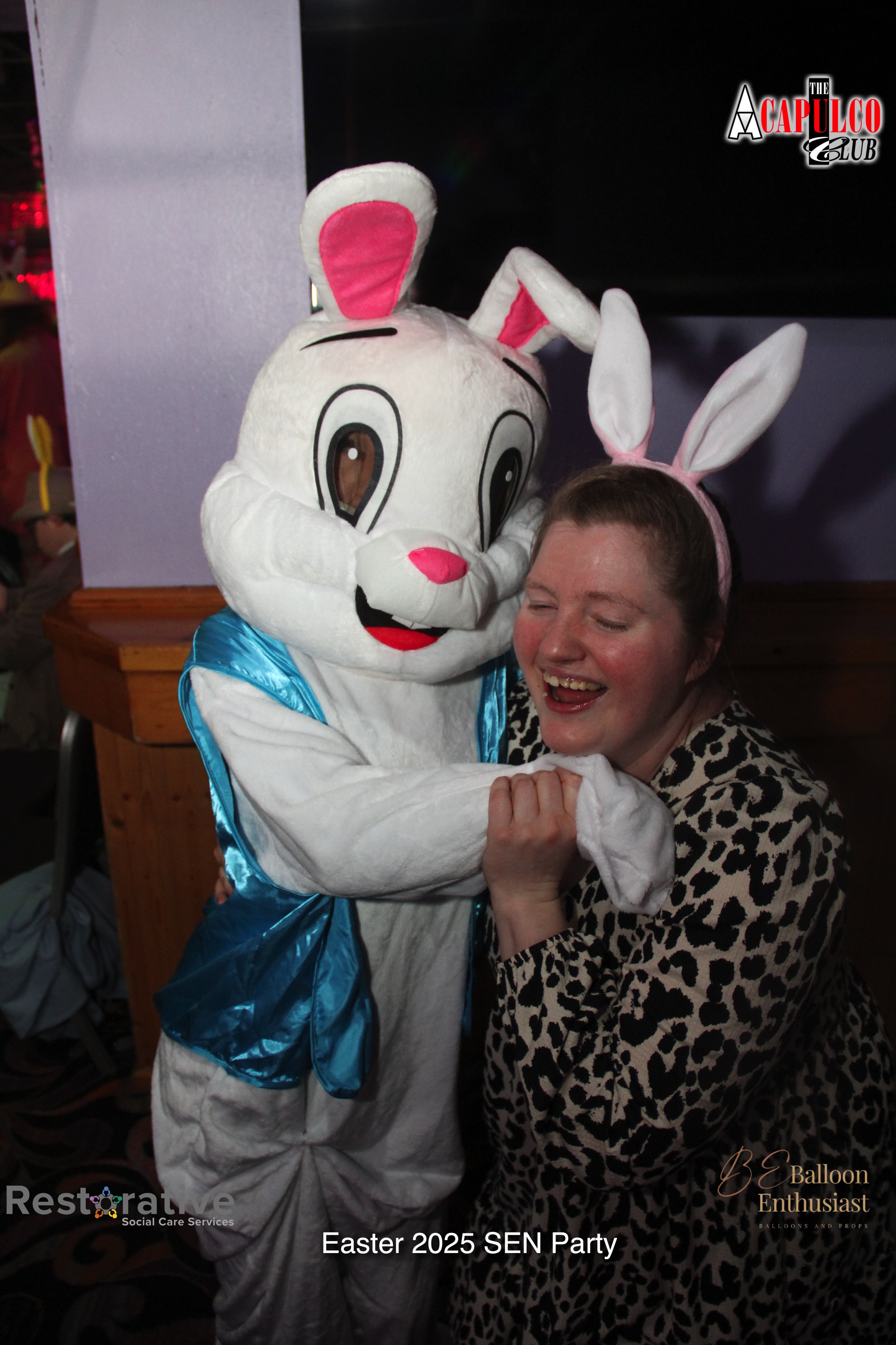 Sen Night Photos at Acapulco Easter / Easter Party