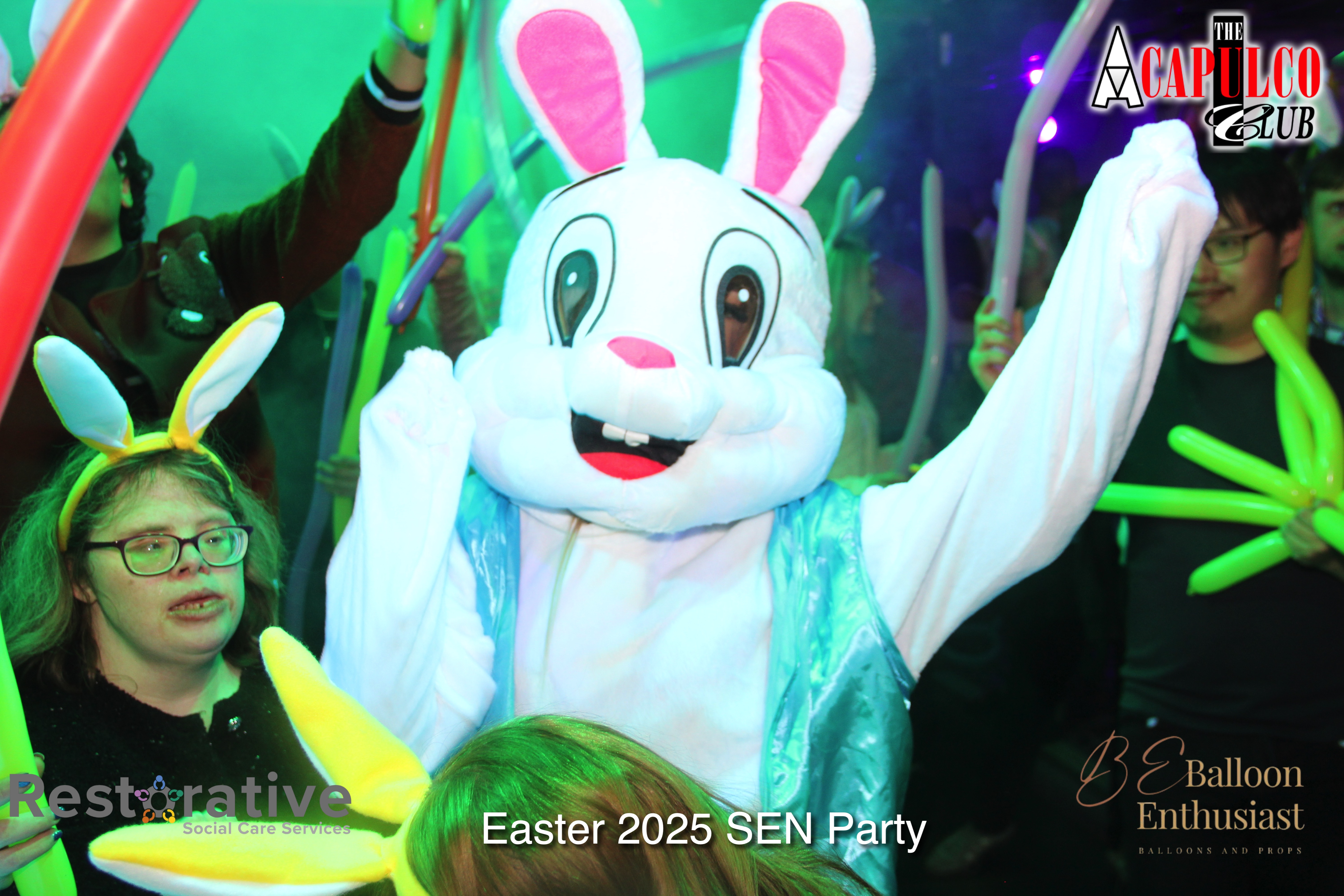 Sen Night Photos at Acapulco Easter / Easter Party