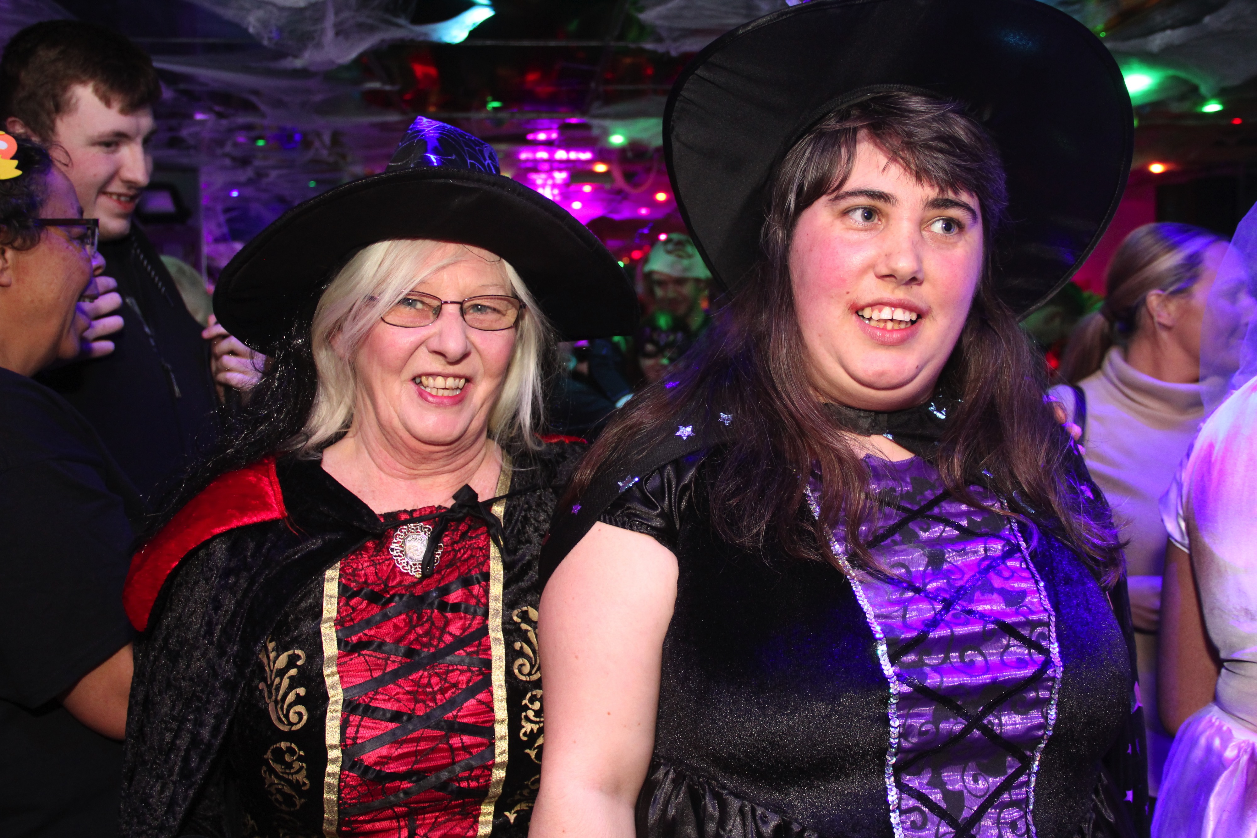 Sen Night Photos at Acapulco Halloween Party